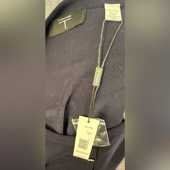 Tahari Navy Cardigan with Gold Buttons – NWT (Size: XL) - Picture 6 of 7